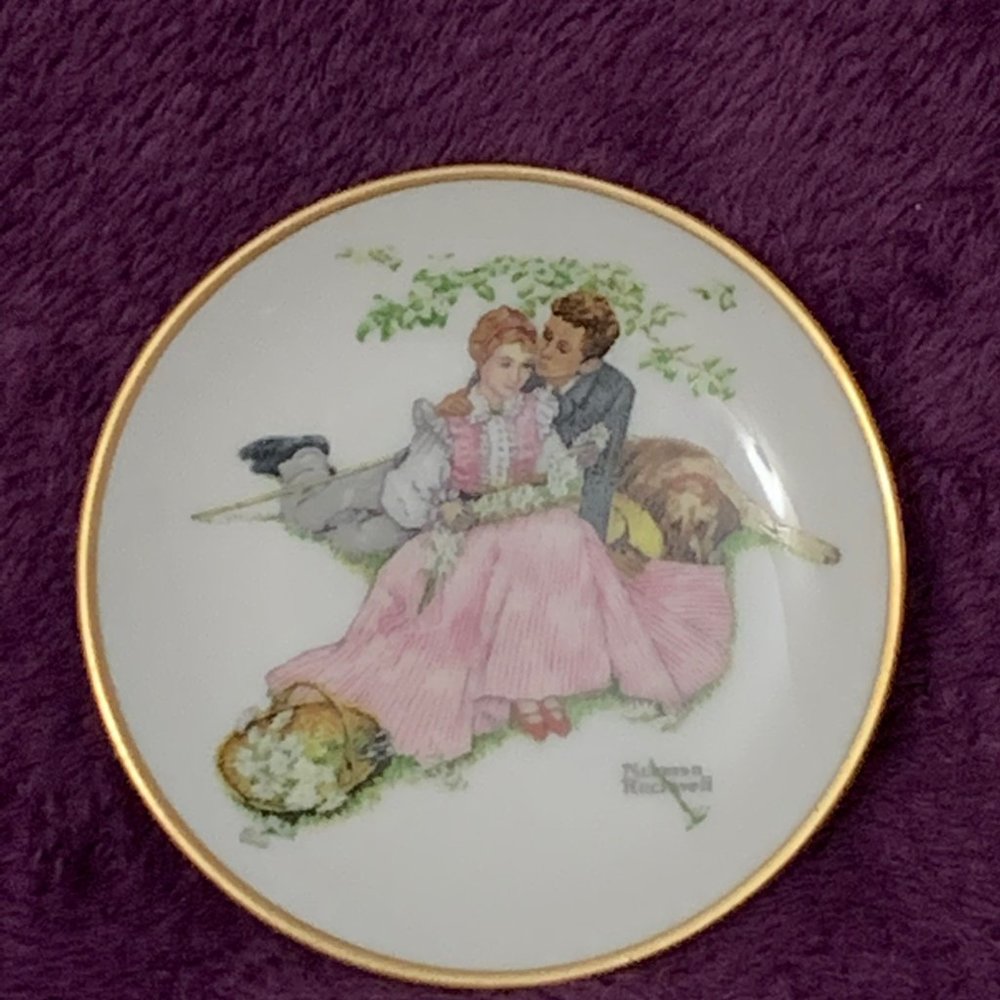 531 Flowers In Tender Bloom - Norman Rockwell Four Seasons Miniature Plate